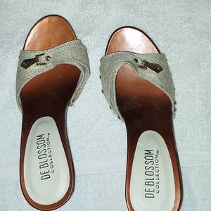 De Bossom collection open toe high heels size 9 brand new